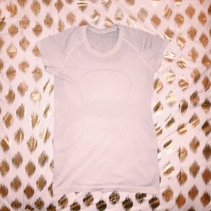 Swiftly Tech Short Sleeve Crew